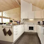Vakantiehuis Beach Front Home In Idestrup With Sauna Bøtø By