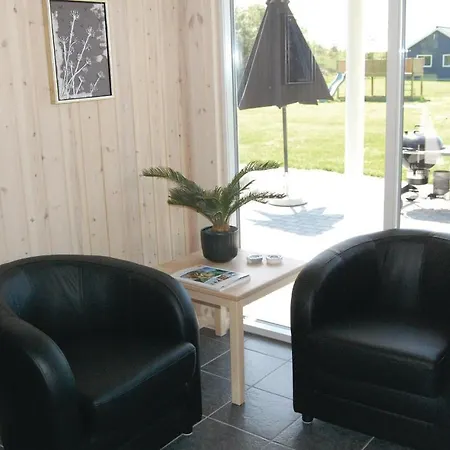 Nyaraló In Idestrup With Sauna Bøtø By