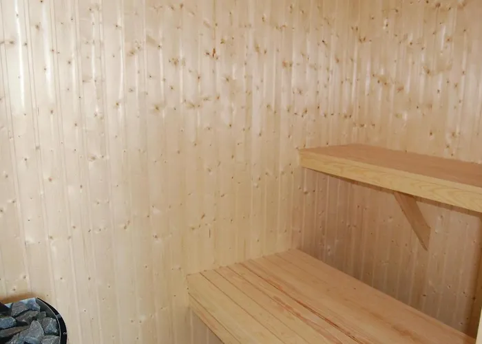 Nyaraló In Idestrup With Sauna Bøtø By